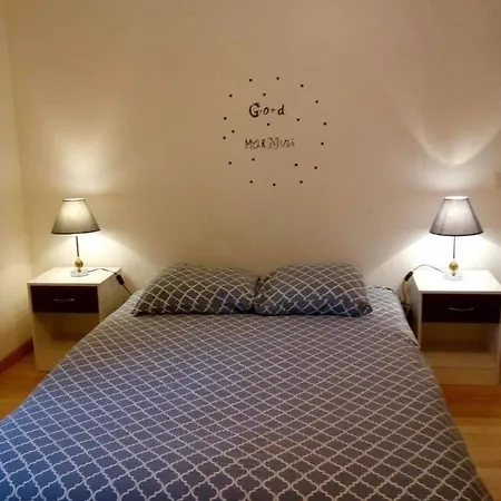 アパート 2 Centre-ville De Mirecourt